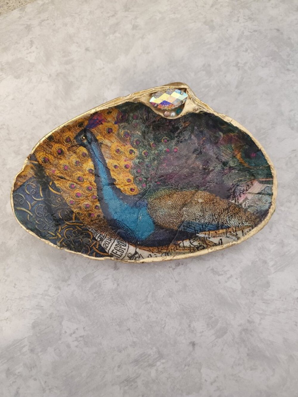 Shell Art Decoupage Peacock Hand Painted Gold Trim Trinket Dish
